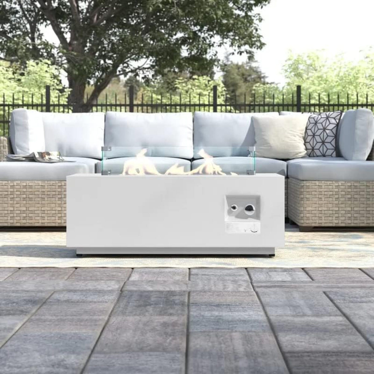 Outdoor Fire Pit Table With Lid, Fuel Versatility