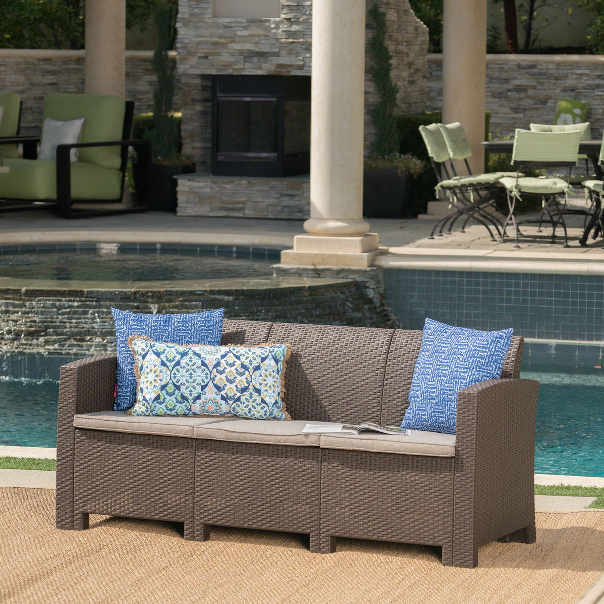 Outdoor 3 Seater Rattan Sofa With Water Resistant Cushions