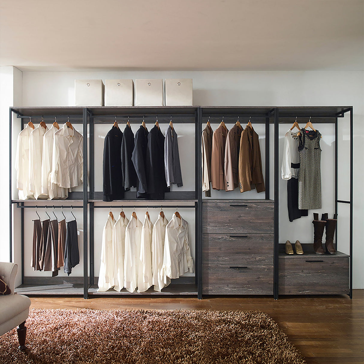 Monica - Walk In Closet With Three Drawers And Shelf