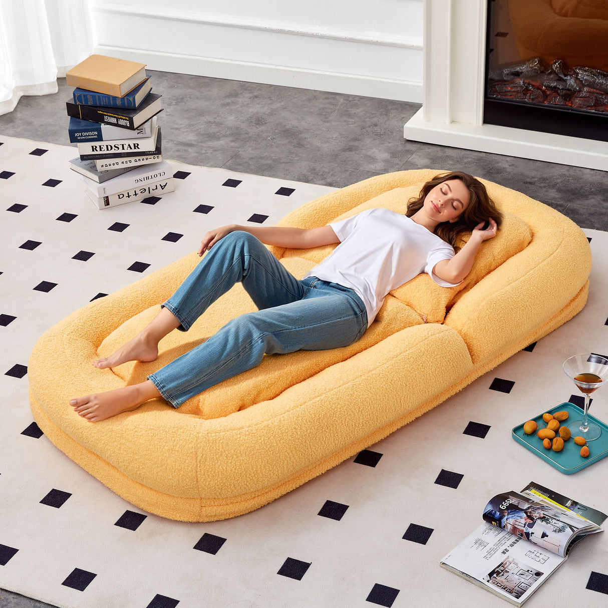 Contemporary Folding Sofa Chair With 5 Adjustable Positions For Gaming, Meditation, And Relaxation