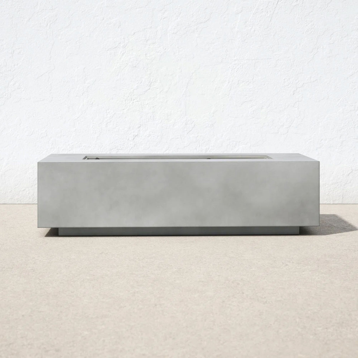 Modern Concrete Design Propane Outdoor Fire Pit Table