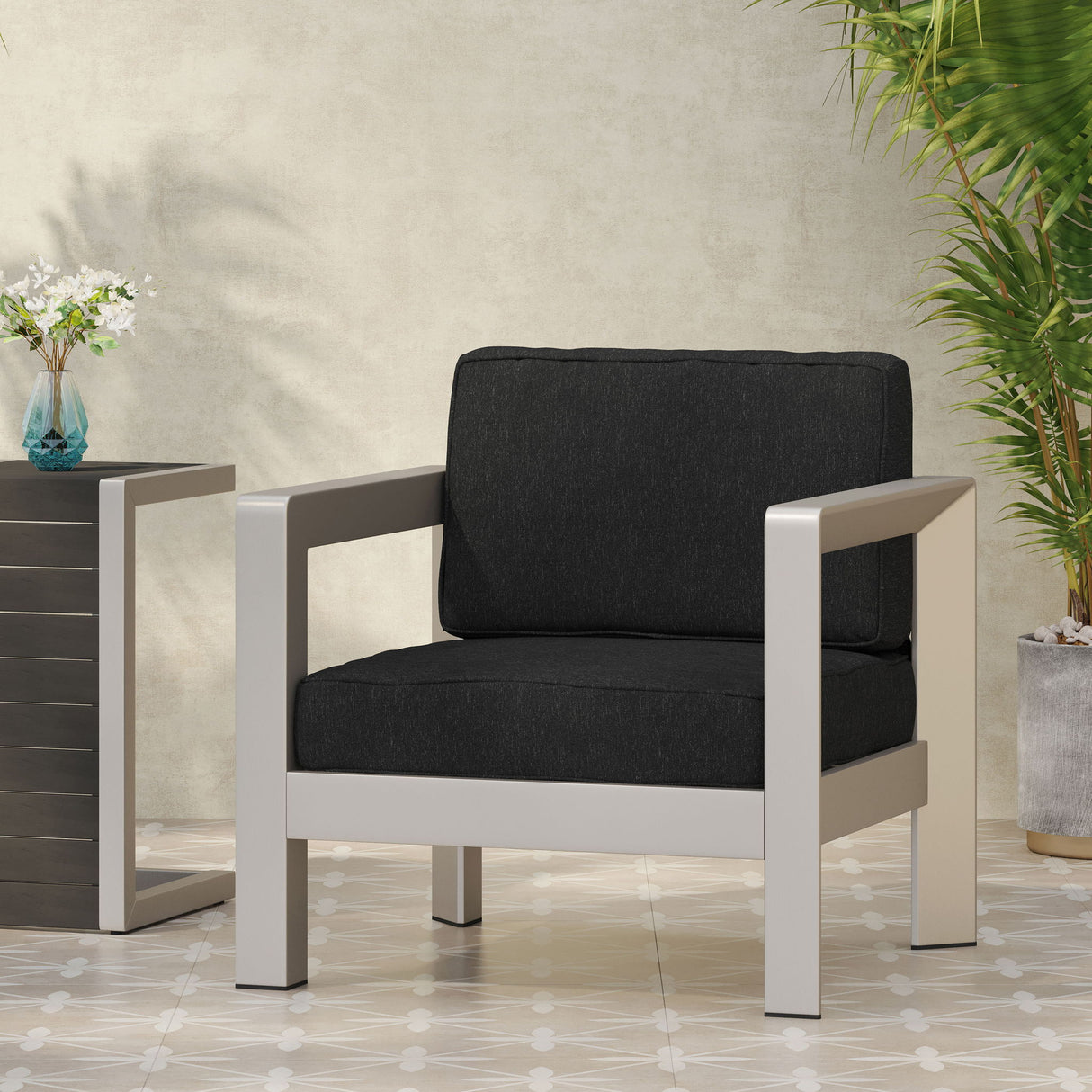 Aviara - Luxurious Outdoor Club Chair