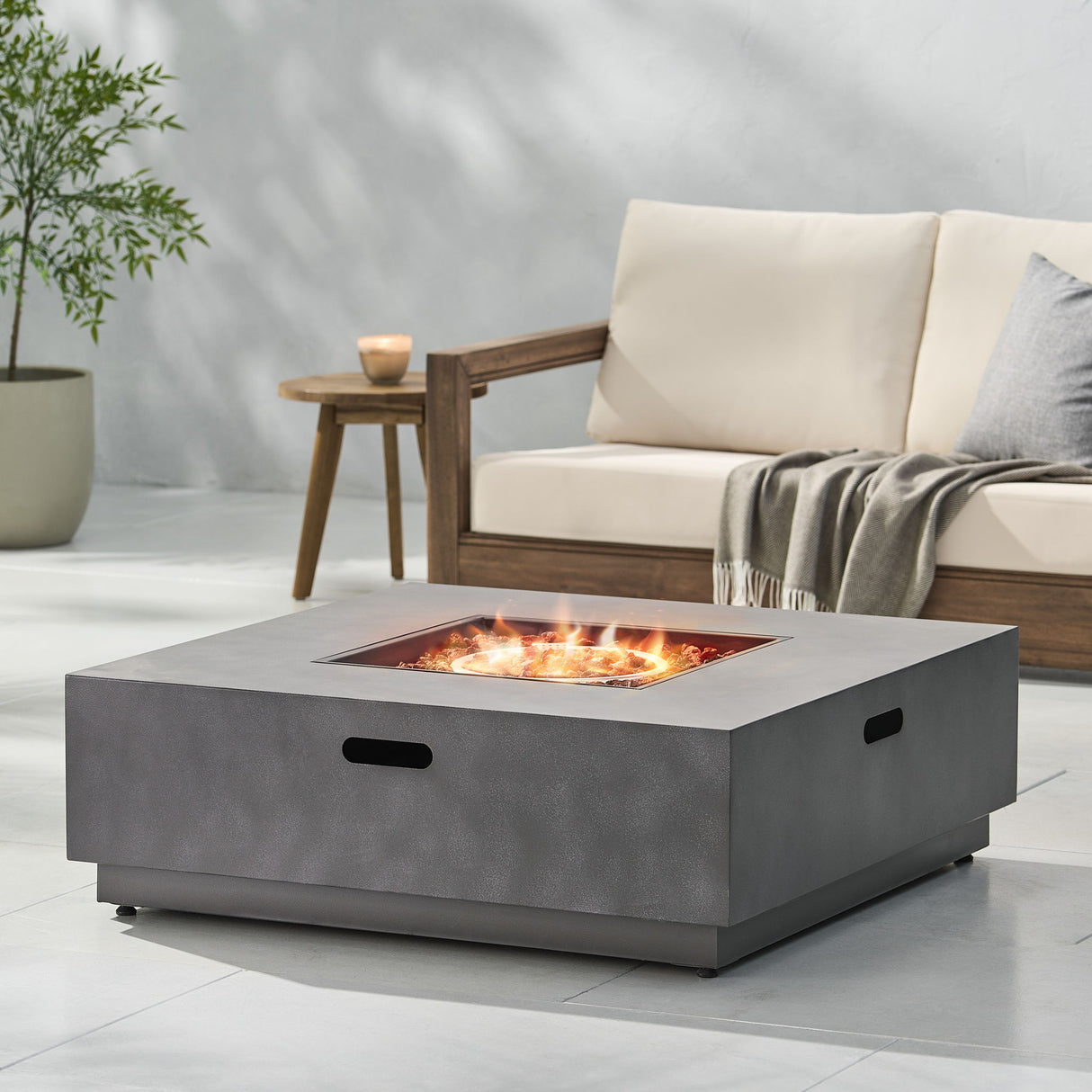 Modern Square Fire Pit With 50,000 Btu
