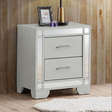 Madison - Nightstand - Silver Champagne