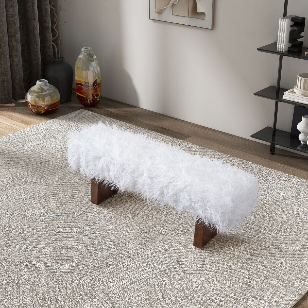 Henley - Fur Bench - White Khaki