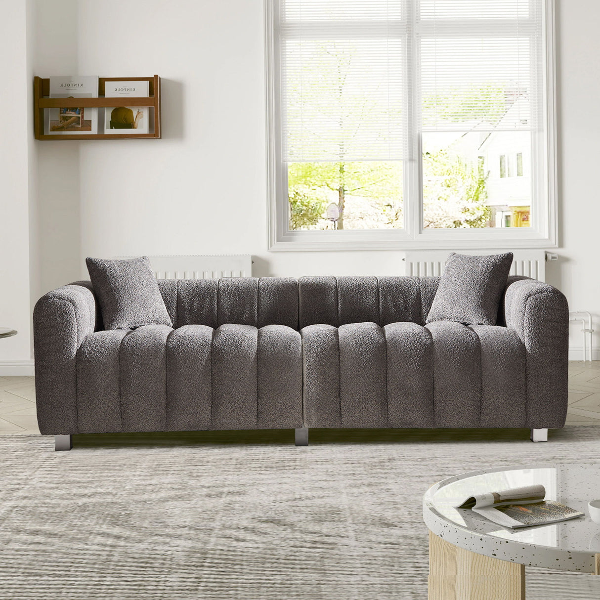 Modern 3 Seater Sofa With 2 Pillows