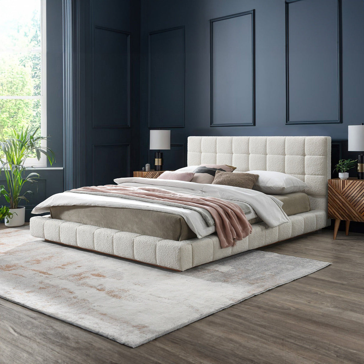Hudson - Elegant Design Bed