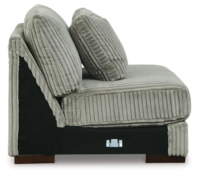 Lindyn Sectional with Double Chaise