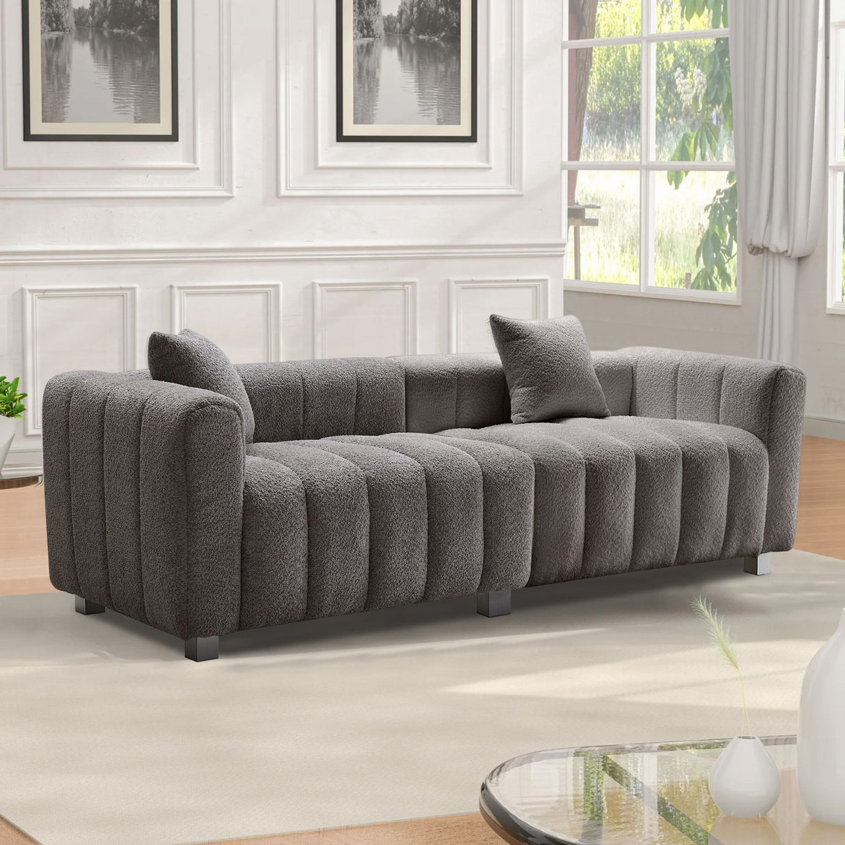 Modern 3 Seater Sofa With 2 Pillows