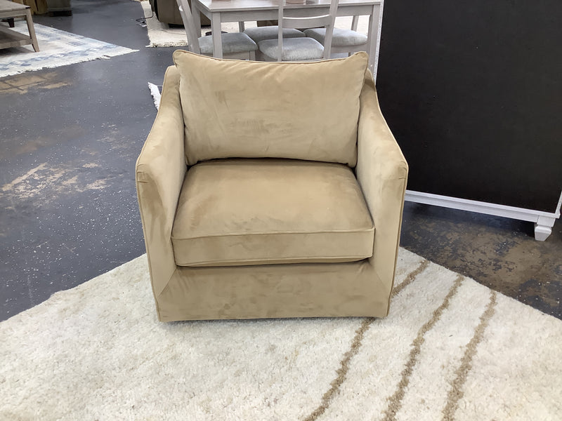 Caitlin Interior Define Swivel chair