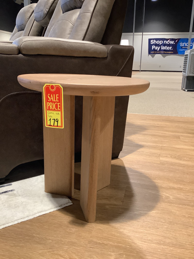 Solid Oak Sidetable