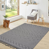 Guros - 6' X 9' Geometric Indoor / Outdoor Area Rug - Gray / White