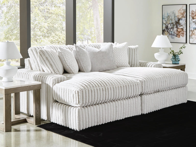 Stupendous Super Chaise