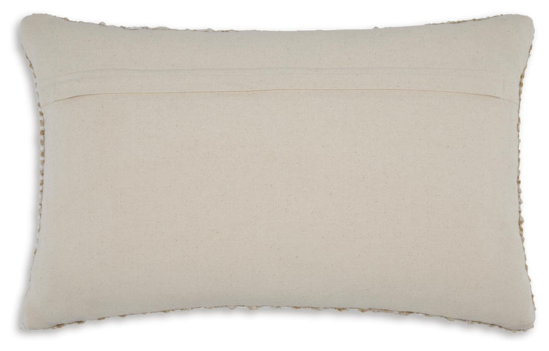 Hathby Pillow