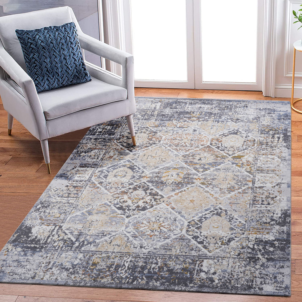 Payas - 5' X 7' Traditional Area Rug - Multi